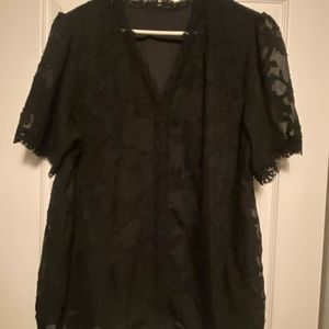Beautiful Black Lace Overlay 2XL Womens Shirt-NWT